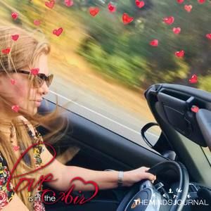 Meet your Posher, Lucy